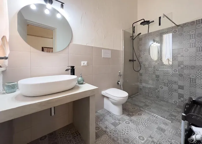 Ninni Фавиньяна